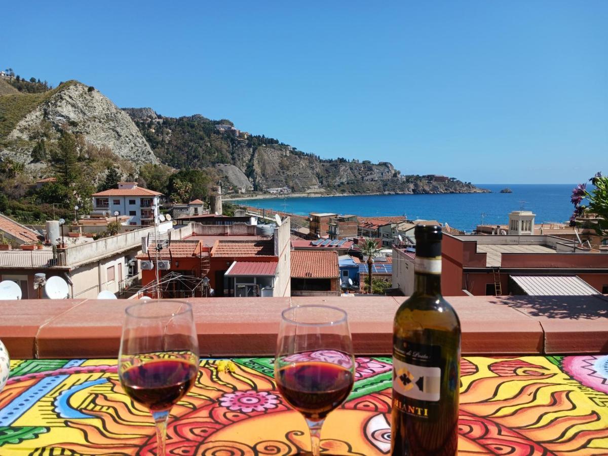 Mungi Bay, Flat With Sea View Roof Top Terrace Giardini Naxos Exterior photo